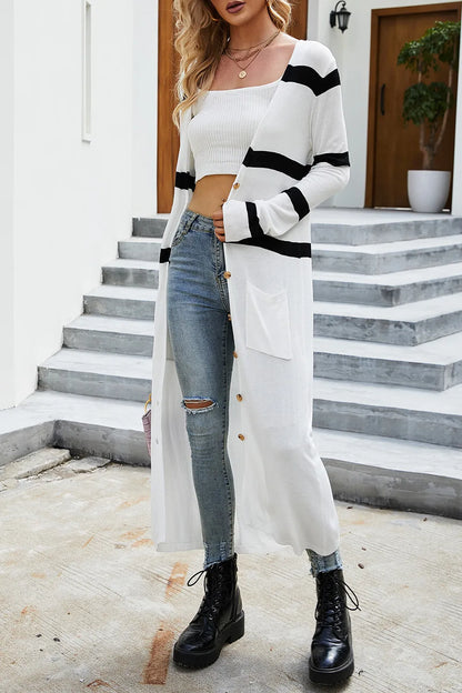 Cardigan long à rayures noires et blanches
